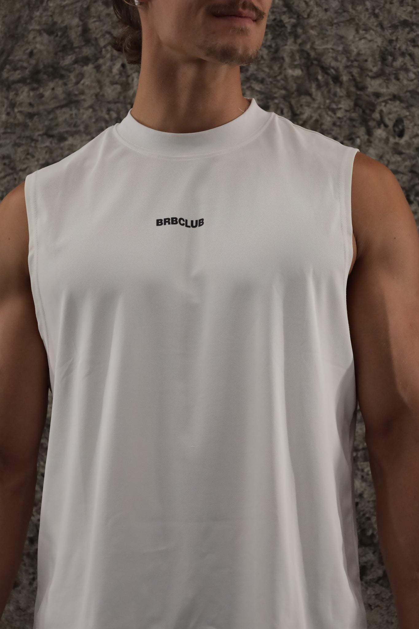 ESSENTIAL TRAINING TANK